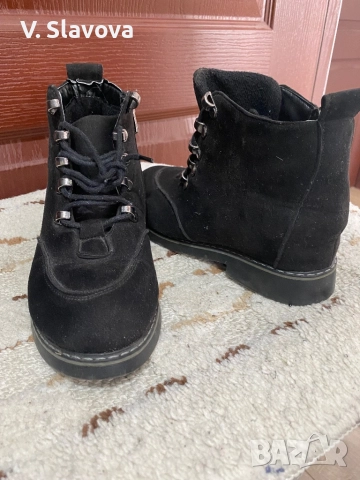 Боти с вътрешна платформа, снимка 2 - Дамски боти - 52442311
