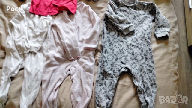 Голям лот дрешки ромпъри, рокля, панталонки и д-р. 80-86рр, снимка 2 - Панталони и долнища за бебе - 40710527