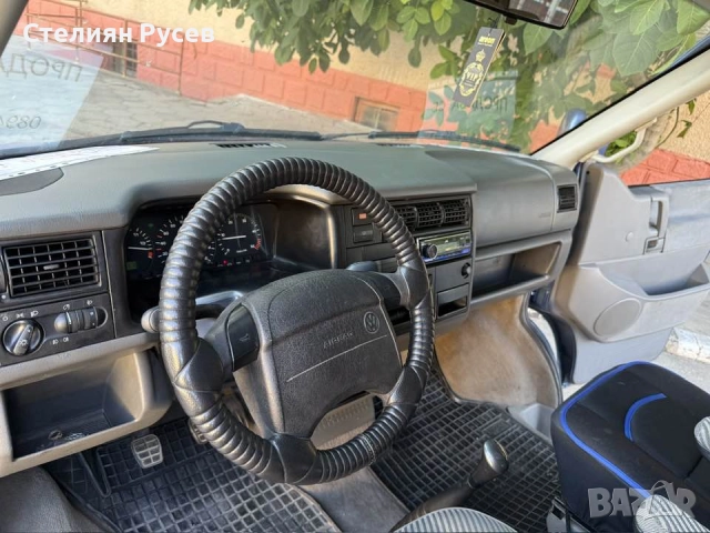 vw caravelle 2.5 tdi 102к.с / пътнически / климатроник - цена 15 000 лв или 7669 евро ,моля БЕЗ барт, снимка 6 - Бусове и автобуси - 52029452
