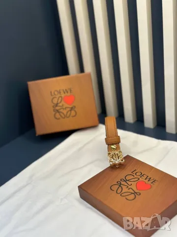 колани от естествена кожа в кутия loewe 2см, снимка 3 - Колани - 50342918