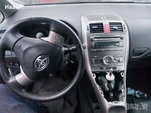Toyota Auris 1.6 vvti на части, снимка 5 - Автомобили и джипове - 39001283
