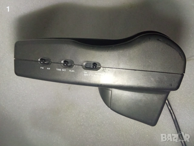 Радиочасовник с лампа, снимка 6 - Радиокасетофони, транзистори - 53882076