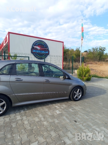 Mercedes-Benz B 200 sport, снимка 4 - Автомобили и джипове - 51467620