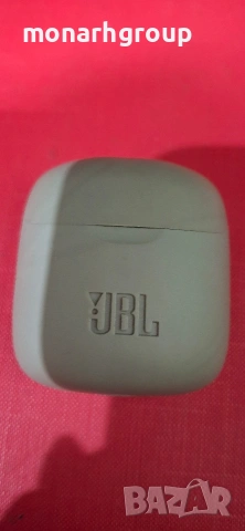 Слушалки JBL Tune 220TWS, снимка 8 - Bluetooth слушалки - 53967522