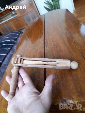 Старо кречетало #2, снимка 3 - Други ценни предмети - 39094753