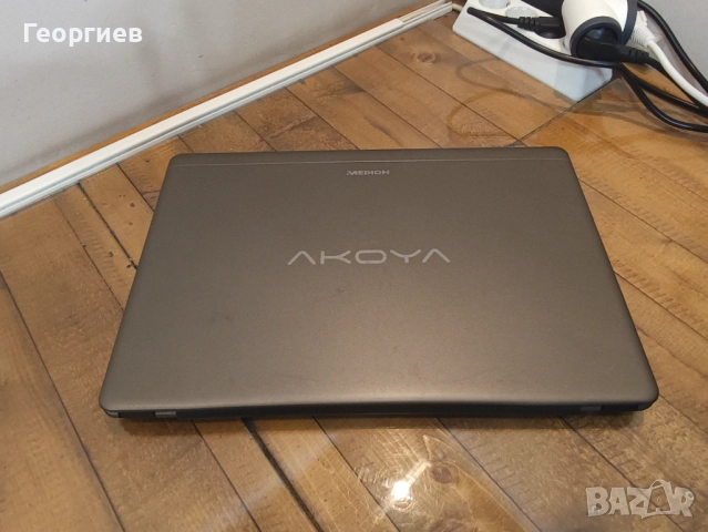 Лаптоп  Medion MD99540 - i3 5010U / 15,6", снимка 8 - Лаптопи за дома - 52105402