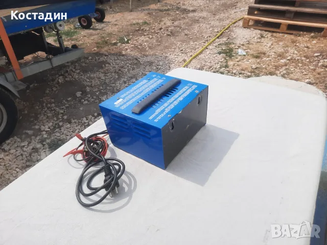 Токоизправител,зарядно Немско профисионално   12-24v  , снимка 6 - Аксесоари и консумативи - 55935395