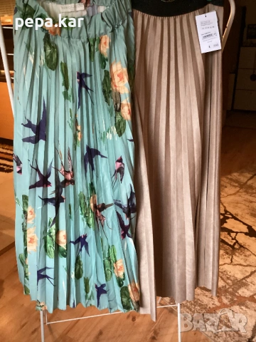 Поли плисирани солей с ластик на талията S,M 2 модела