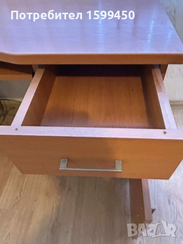 ученическо бюро без следи от употреба, снимка 5 - Бюра - 51829876