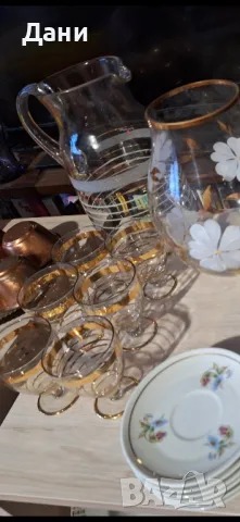 Сервиз чаши финно стъкло и две кани, снимка 2 - Сервизи - 49170015