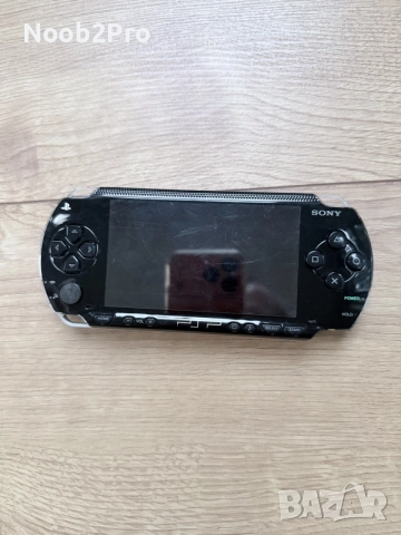 Sony PSP-1003K Value Pack – Оригинална кутия + аксесоари, снимка 14 - PlayStation конзоли - 56115384
