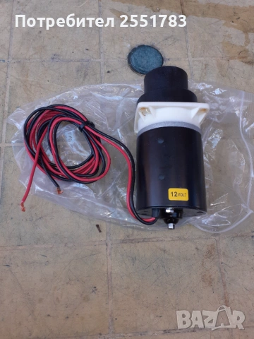 Ел. мотор с нож  за машинка за потправки и ядки.