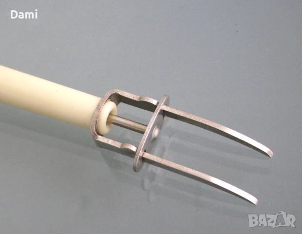 Соц.прибори за сервиране щипка вилица, снимка 3 - Антикварни и старинни предмети - 52974418