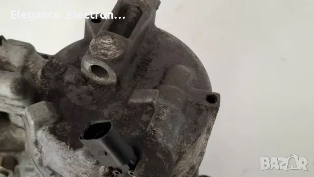 Компресор за климатик Vw  5N0 820 803. , снимка 13 - Части - 50013264