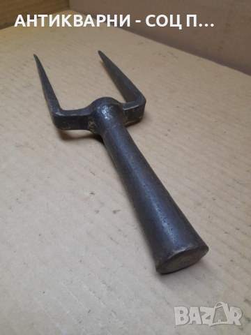 Стар Ръчно Кована Наковалня За Клепане На Коси.