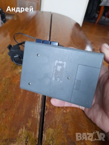 Стар Уокмен Sanyo M-G7SP, снимка 5 - Антикварни и старинни предмети - 54091985