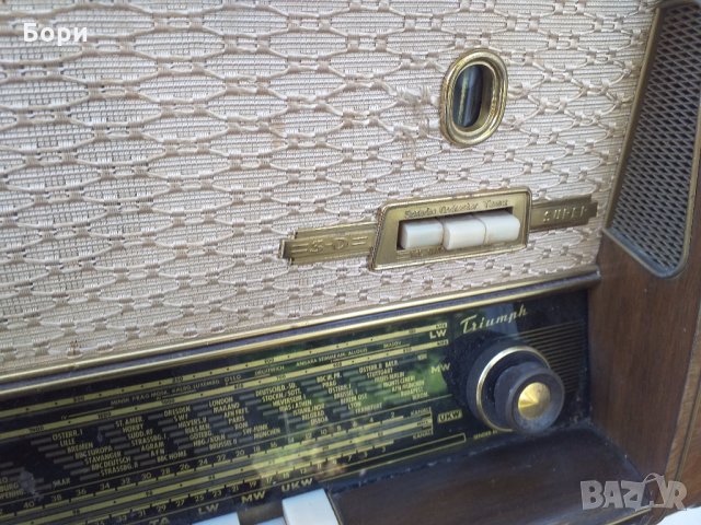 Neckermann Triumph 3-D super 111/30 , снимка 6 - Радиокасетофони, транзистори - 30481820