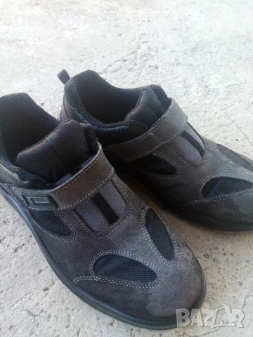 Продавам нови мъжки обувки Panda за строители, снимка 6 - Други - 50884919