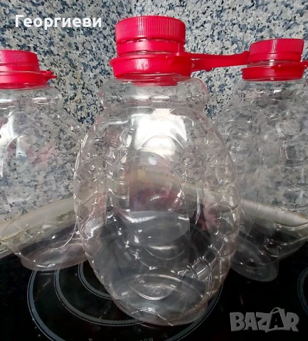 Шишета пластмасови 4 броя за 10 лева, снимка 3 - Буркани, бутилки и капачки - 50945621