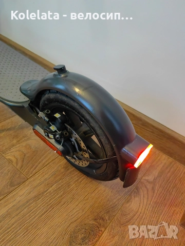 Xiaomi M365 електрическа тротинетка скутер, снимка 5 - Велосипеди - 52943319