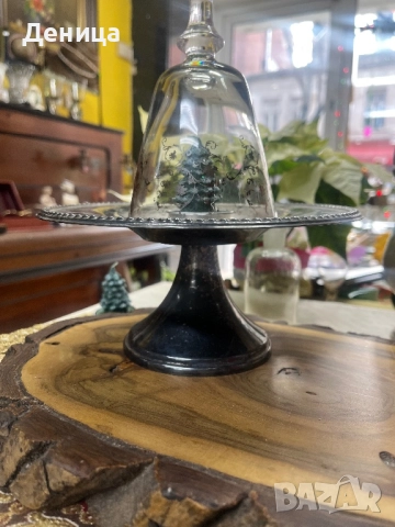 Елегантна, винтидж посребрена купа/плато на пиедестал. Класическа изчистена  форма, снимка 2 - Форми - 52907131