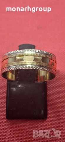 Златен пръстен, снимка 3 - Пръстени - 52230664