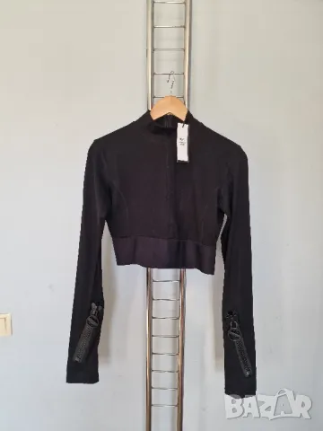 Страхотна дамска блуза DIESEL кропнат модел , нова с етикет,  размер M / L , снимка 6 - Блузи с дълъг ръкав и пуловери - 48411350