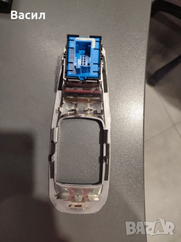 копче/бутон ръчна спирачка пежо/peugeot 3008/5008, снимка 4 - Части - 52389592