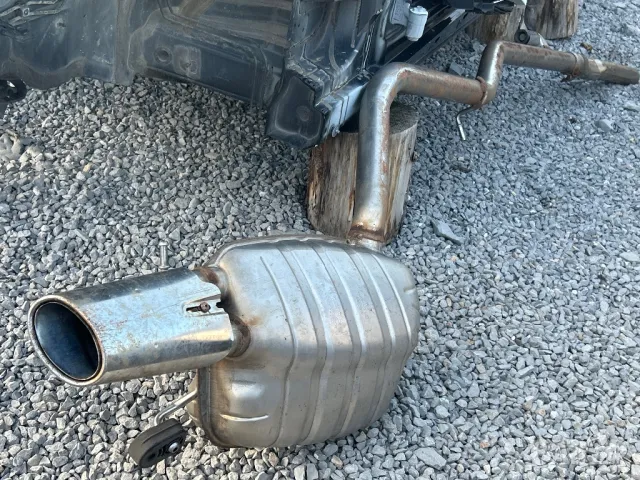 гърне мерцедес ц класа w204  A2044911601