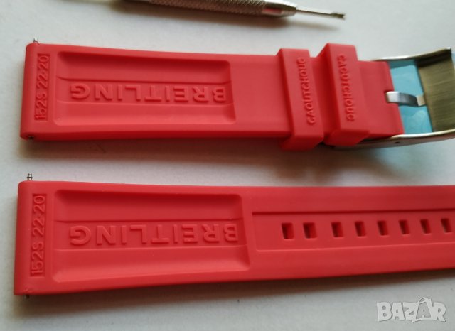 Силиконова каишка BREITLING, снимка 4 - Каишки за часовници - 30205069