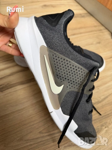 Оригинални мъжки маратонки Nike Arrowz  ! 47,5 н, снимка 2 - Маратонки - 50925203