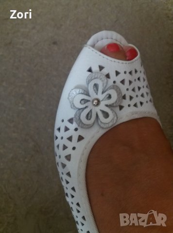 Бели равни обувки от естествена кожа  - 36 номер , снимка 3 - Дамски ежедневни обувки - 37769290