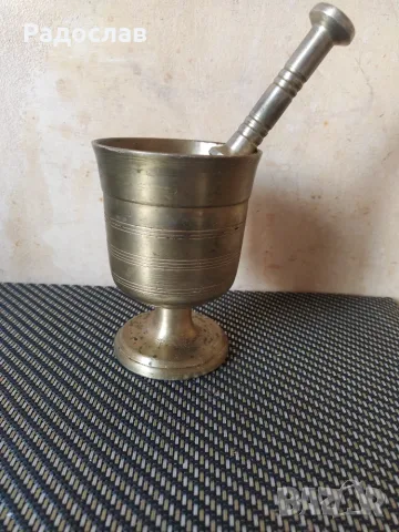 стар хаван с пестик