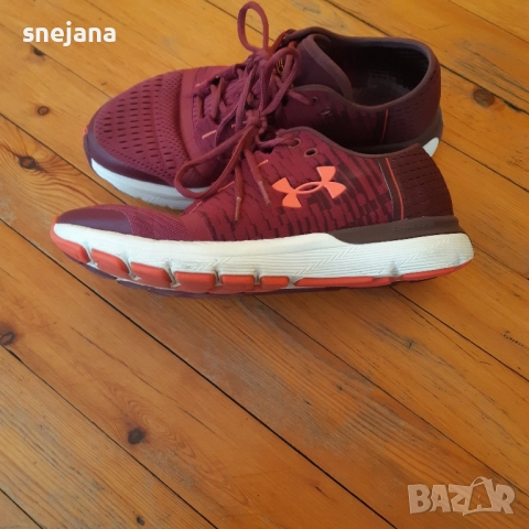 Under Armour, оригинални маратонки , снимка 3 - Маратонки - 51791768