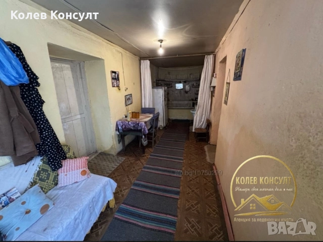 Продава къща с. Левка , снимка 11 - Къщи - 52803269