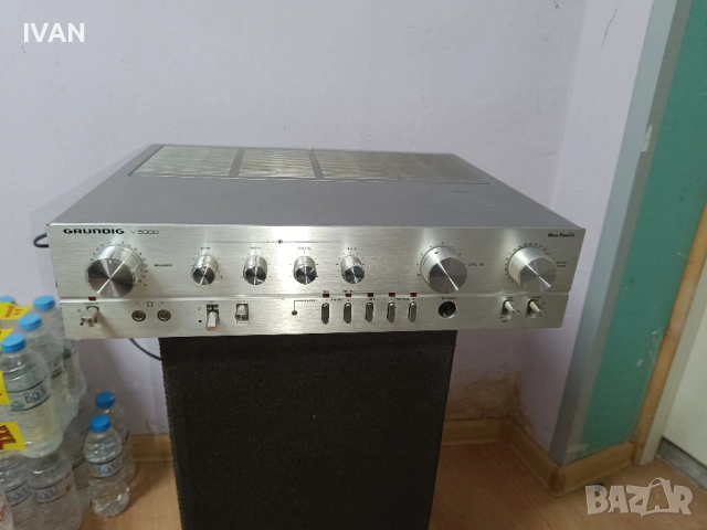 Продавам усилвател grundig v5000