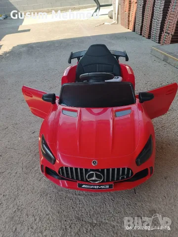 Детска кола Mercedes -AMG