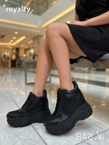 Кецове на платформа - черна кожа с мрежа 