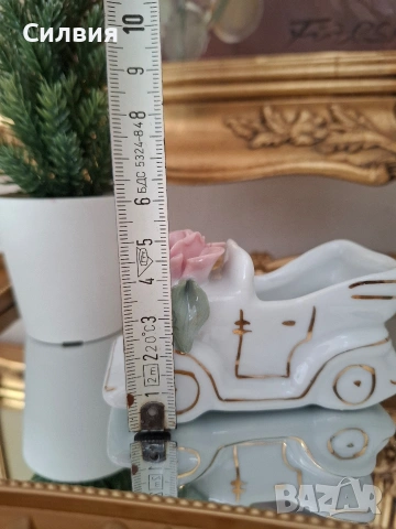 Порцеланова миниатюра- кола, снимка 6 - Статуетки - 54172230