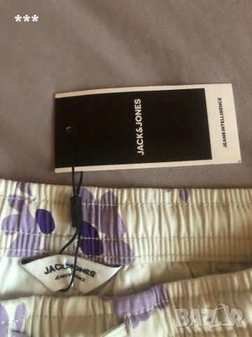 Продавам оригинални къси панталони Jack&Jones, снимка 4 - Къси панталони - 50781076