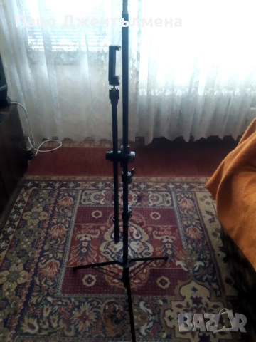 Тринога стойка за снимки, снимка 1