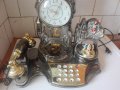Телефон с часовник и стари телефони., снимка 2