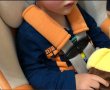 Пластмасова приставка клипс за предпазител за автомобил предпазен детски колан стол детско столче , снимка 3
