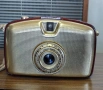 Немски винтидж фотоапарат Penti с калъф, снимка 1
