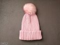 Дамска зимна плетена шапка с помпон и бродерия сърце с надпис "in the mood" в розов цвят , снимка 9