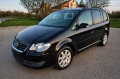 VW Touran 1.9 TDi 2009г. 7 местен, снимка 1