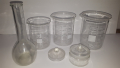 Стъклени контейнери за химия - колбичка, чаши и кутийка
