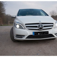 Mercedes-Benz B 220, снимка 2 - Автомобили и джипове - 36385154