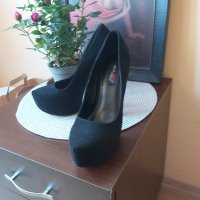 Дамски обувки като нови, снимка 9 - Дамски обувки на ток - 42763700