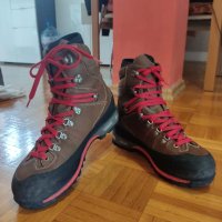 Туристически обувки Dachstein Gams Feld GTX Туристически обувки Dachstein Gams Feld GTX, снимка 1 - Други - 44490058